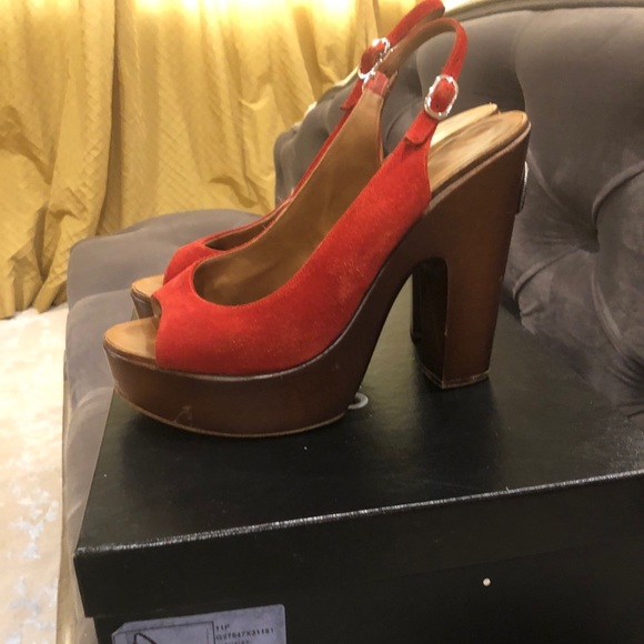 Chanel Clogs - Picture 1 of 4